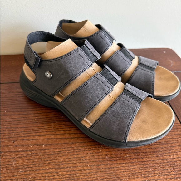 Kuru Coda muse women’s black sandals - Picture 5 of 7